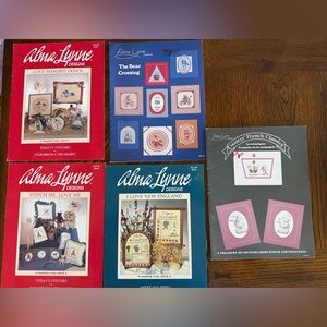 Alma Lynne Designs lot of 5 Booklets Counted‎ Cross Stitch Bears Folk Country